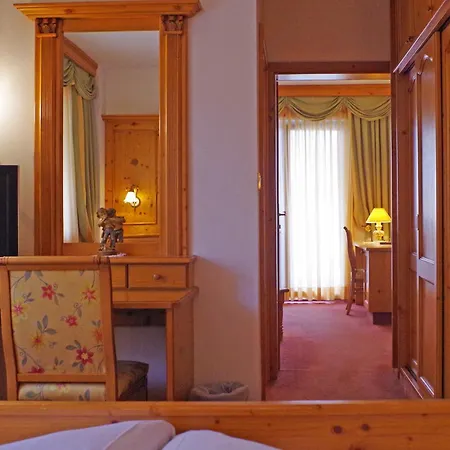 Hotel Bergland-2
